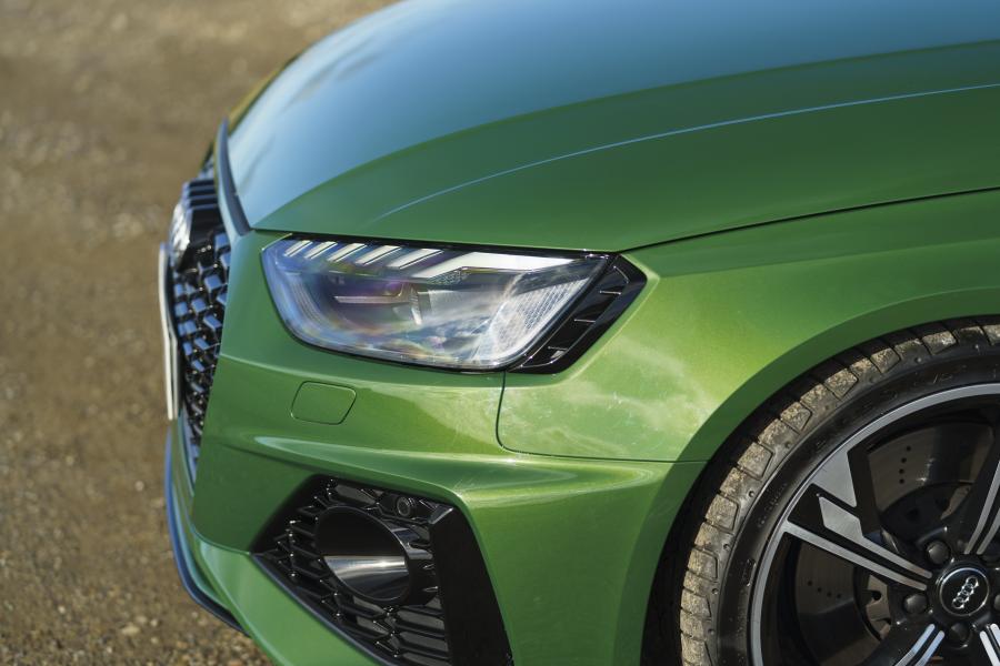 Детали экстерьера Audi RS4 Avant (B9) 2020 года  (UK) (фото 58 из 99)